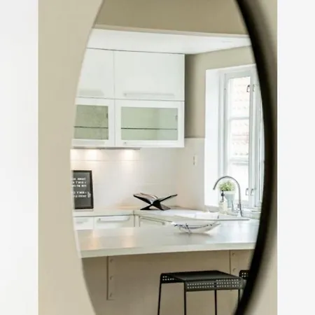 Apartament Nydelig Leilighet, Med Fantastisk Beliggenhet